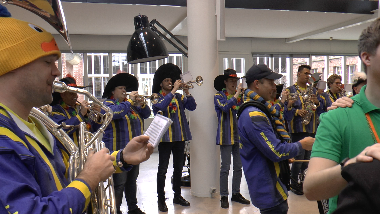 MB Carnaval 03