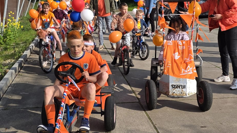 Koningsdag 2025 in Stompwijk 2