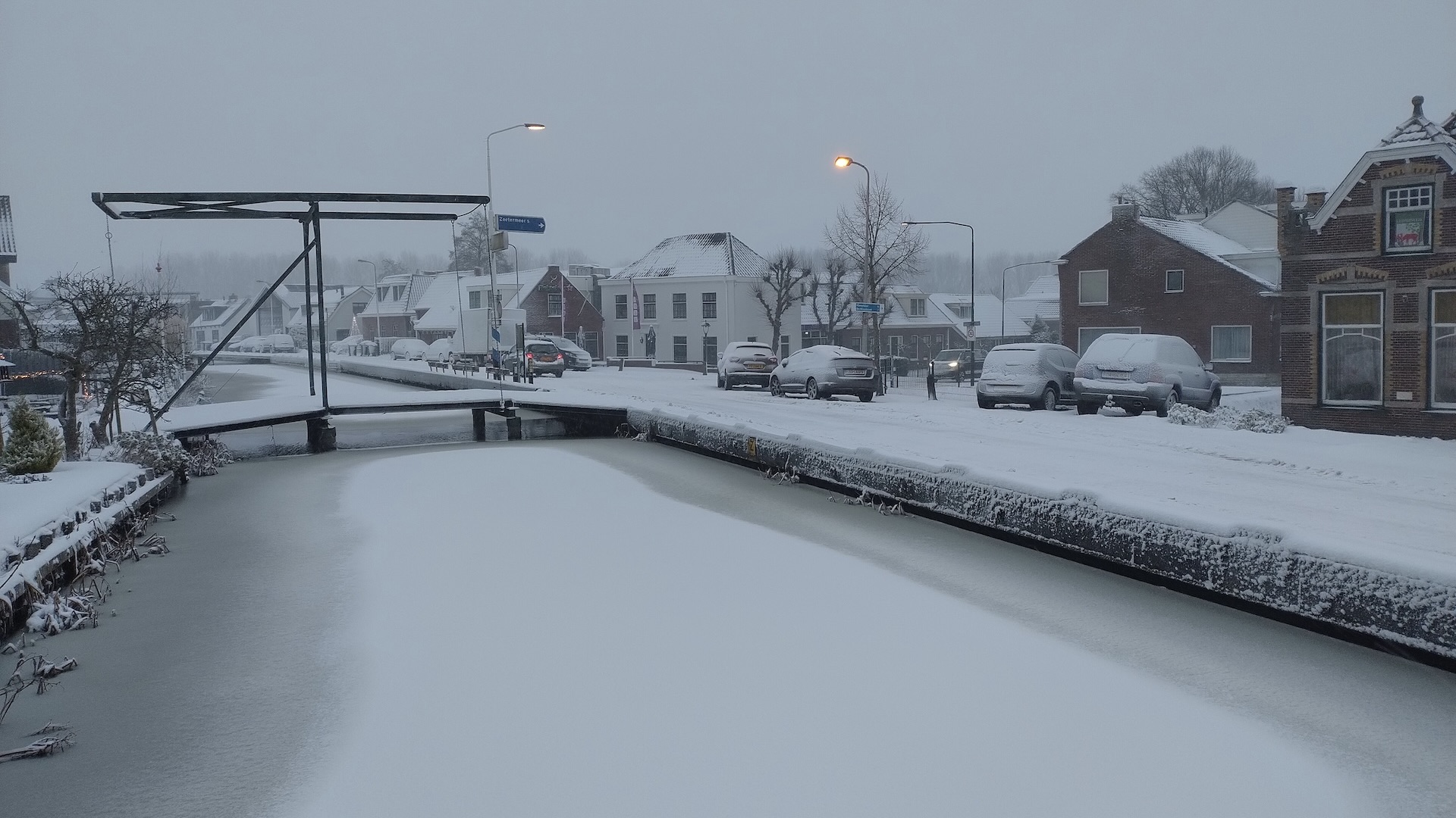 Foto Astrid van der Meer Sneeuw in Stompwijk 7 januari