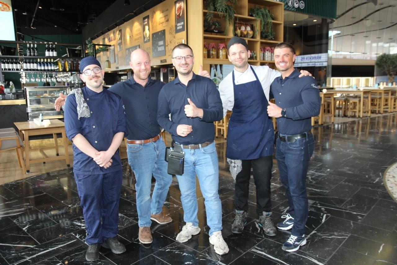 Opening Pavarotti eindel