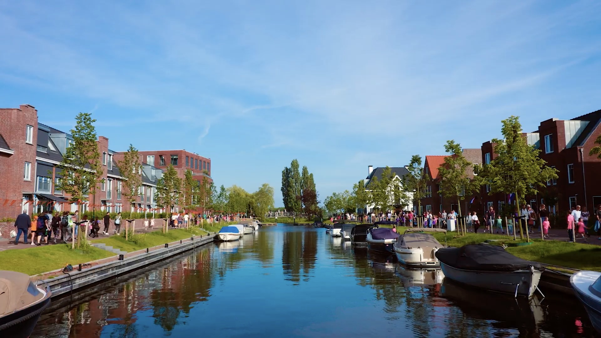 Laatste nieuws uit Leidschendam-Voorburg - Avond4Daagse in Leidschendam loopt volop (video)