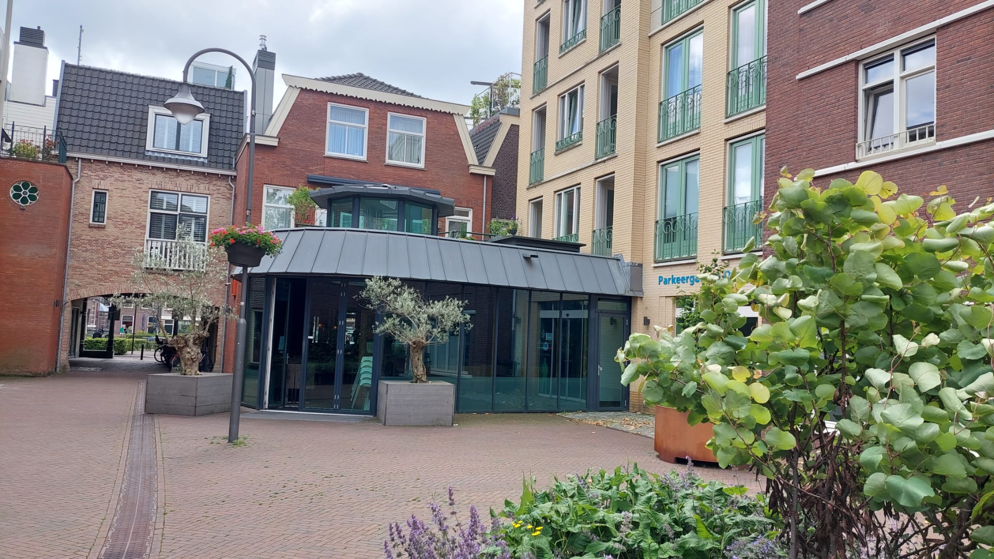 Laatste nieuws uit Leidschendam-Voorburg - Pizzaketen mogelijk betrokken bij omvangrijke drugshandel